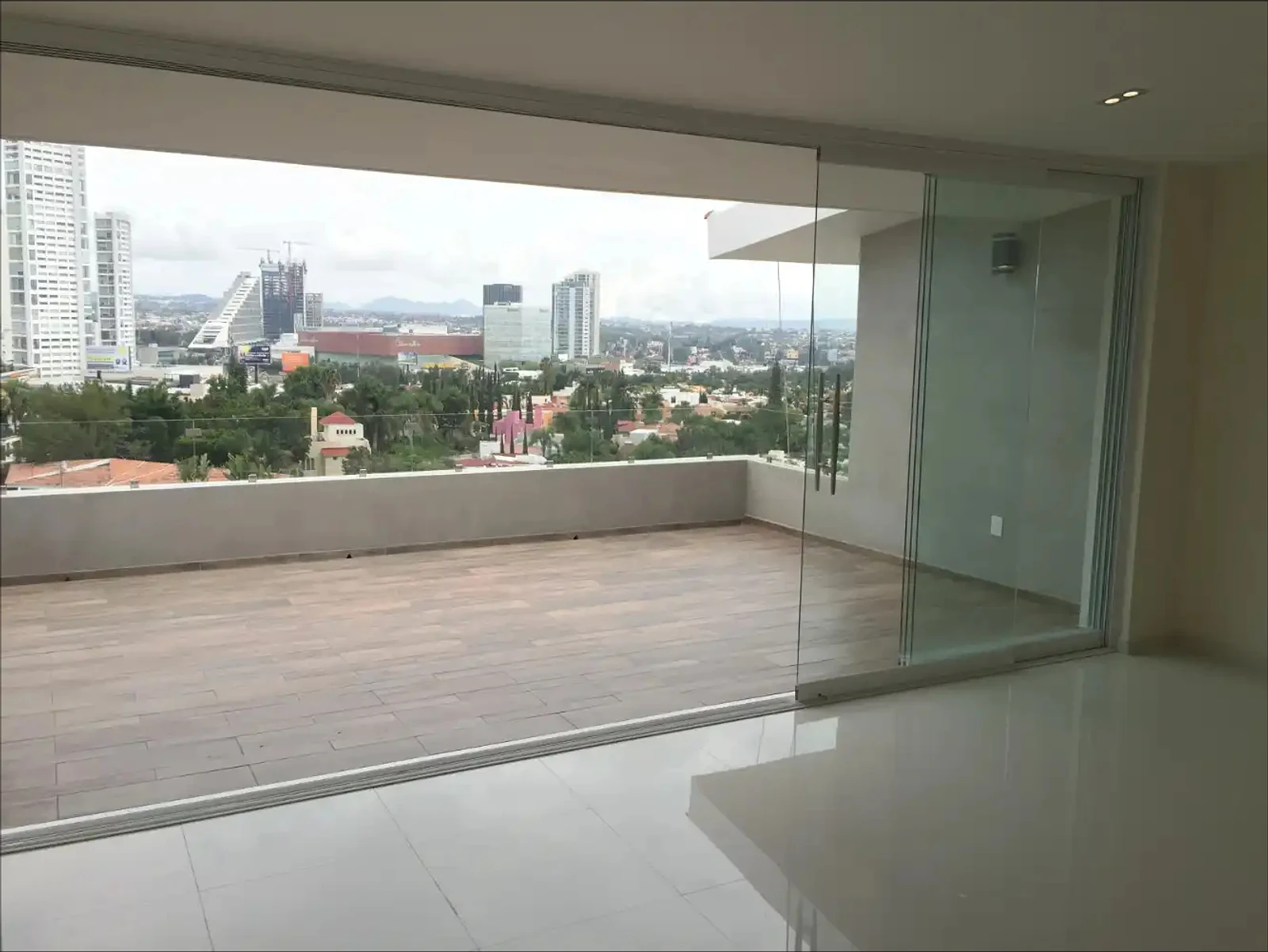 Penthouse — Terraza y vista